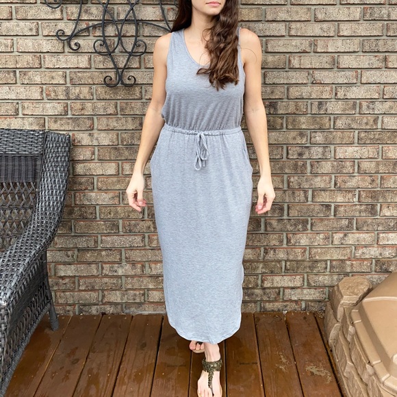 ❗️3/$25❗️1 Left! Gray Sleeveless Dress - Picture 6 of 10
